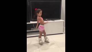 5 yearl old girl dancing chillax [upl. by Bo]