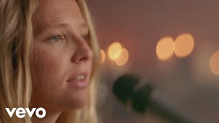 Lissie  Go Your Own Way Live [upl. by Ahsinyt991]