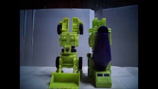 Transformers G1 Stop Motion Combiner Wars Devastator [upl. by Jessy]