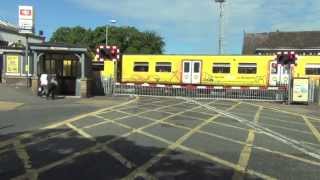 Birkdale Level Crossing [upl. by Laeahcim]